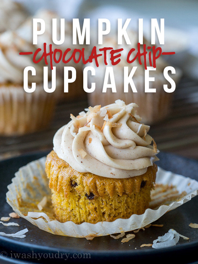Pumpkin Chip Cupcakes with Spiced Cream Cheese Frosting ...