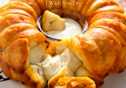 Buffalo Chicken Monkey Bread